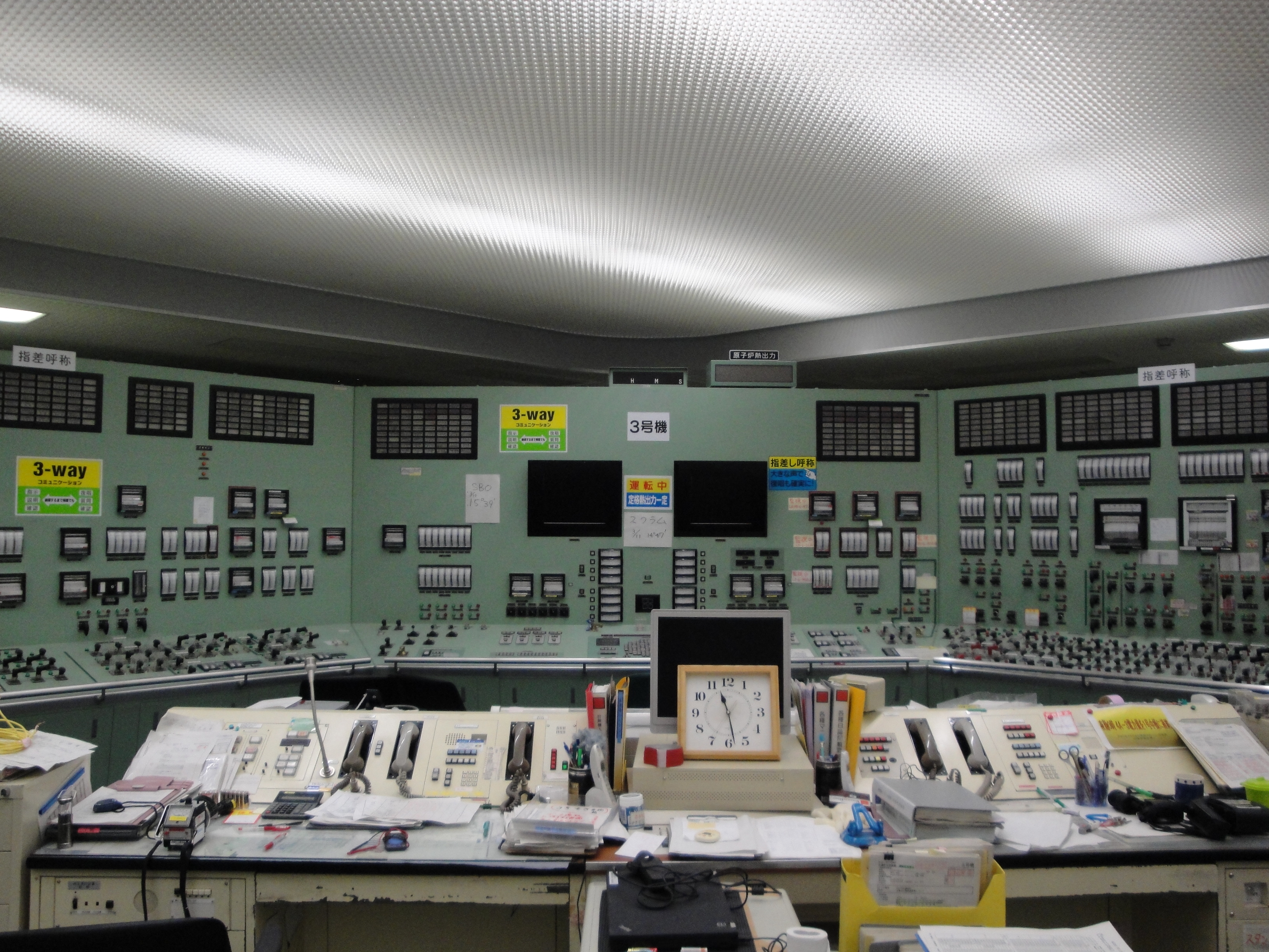 福島第一原子力発電所３号機中央制御室