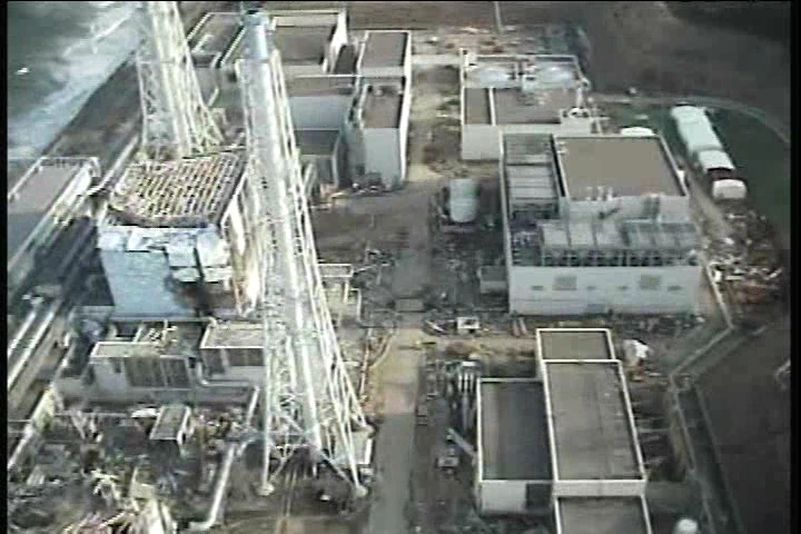 Reactor building of Unit1-2 at Fukushima Daiichi Nuclear Power Station(mountain-side)
