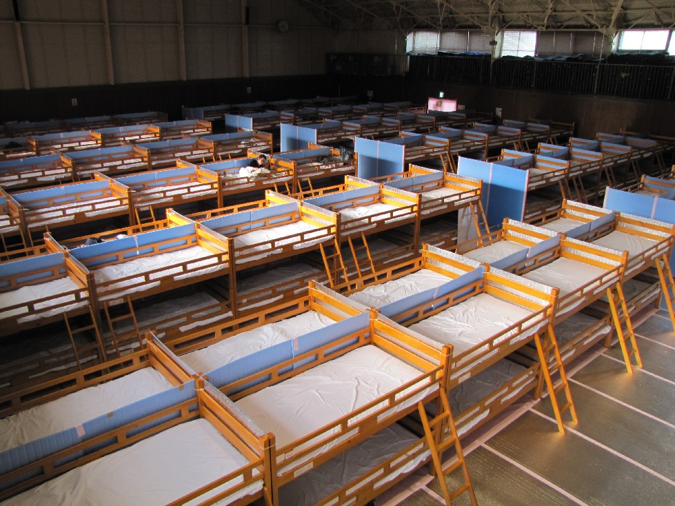 Double-deck bed in Gymnastic hall(1)  