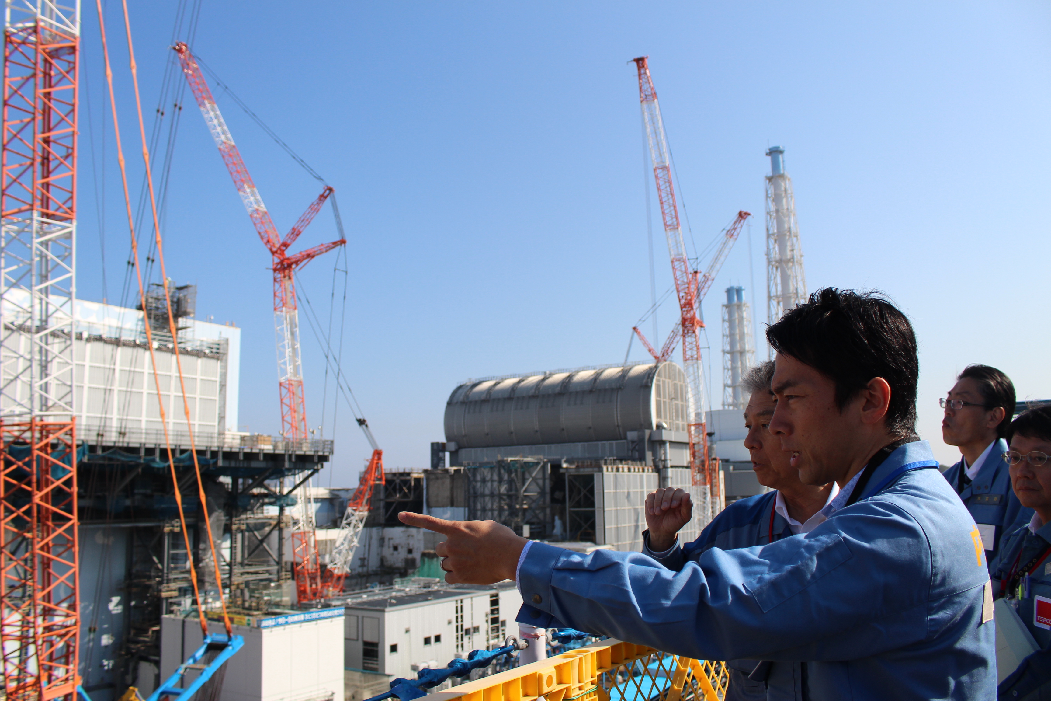 Minister of the Environment Shinjiro Koizumi visited the Fukushima Daiichi Nuclear Power Station