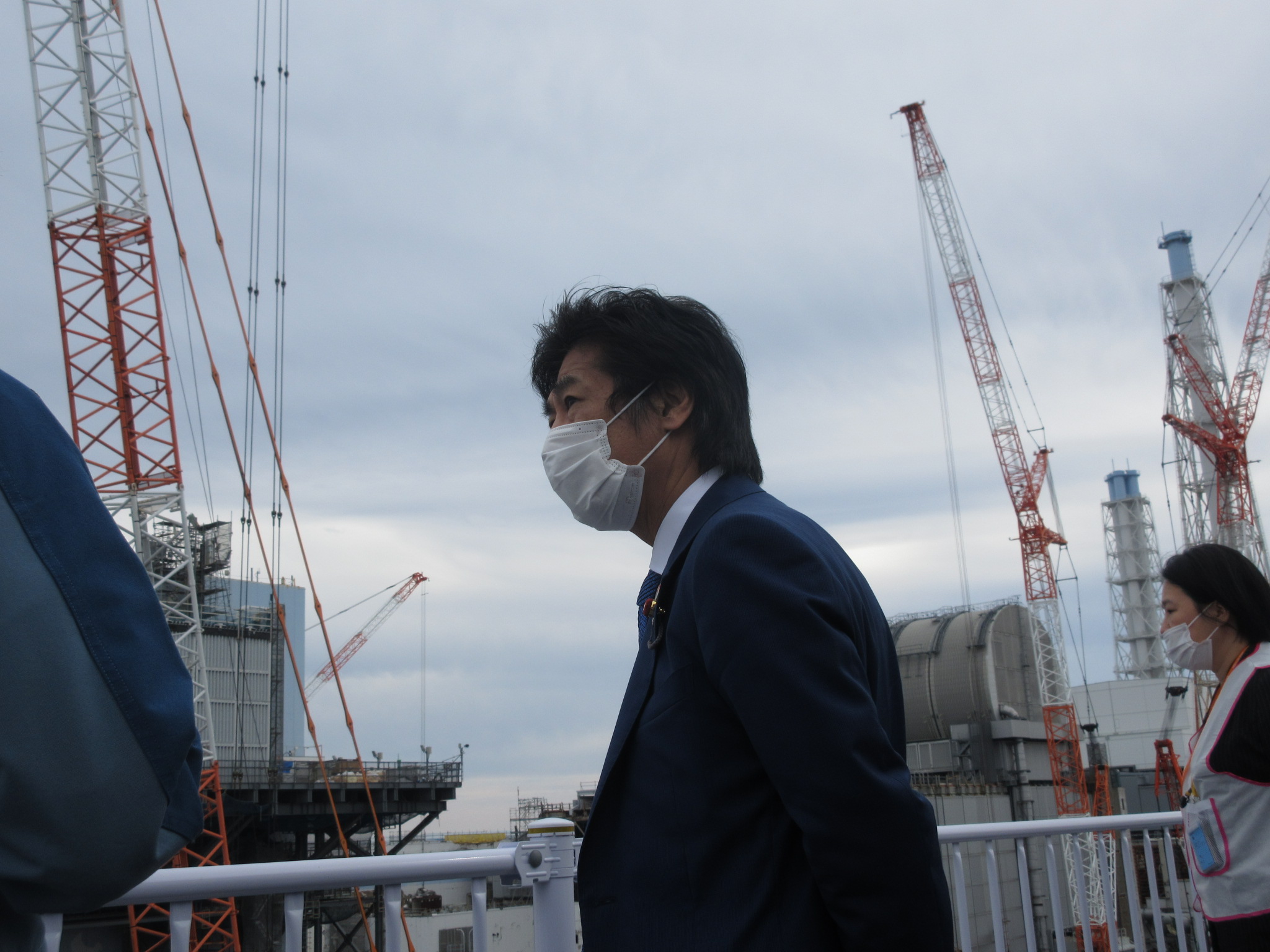 Minister of Health, Labour and Welfare, Norihisa Tamura's, visit to the Fukushima Daiichi Nuclear Power Station (October 18, 2020)