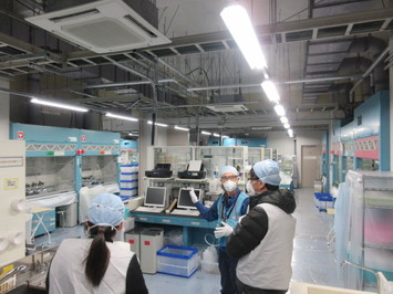 < Reference >Field inspection by IAEA review preparatory meeting members - Chemical analysis building (2) (Taken on February 8,2022)