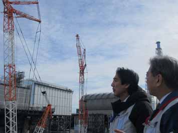 Viewing decommissioning efforts from high ground on Units 1~4 side