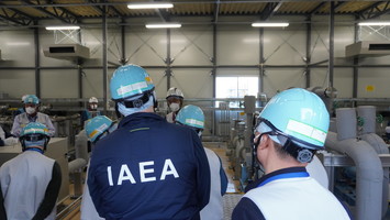 多核種移送設備建屋をご視察の様子②