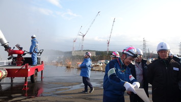 放水訓練ご視察の様子①